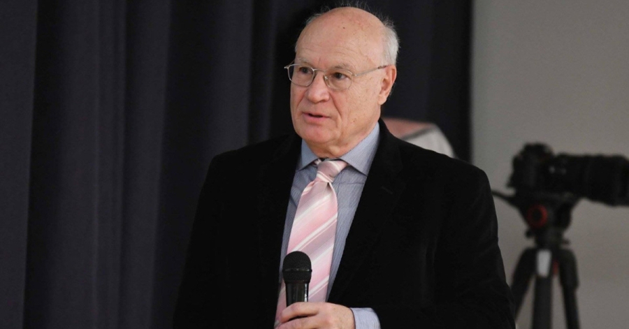 Γεράσιμος Παπαδόπουλος: «Έχει ξεκινήσει η αντίστροφη μέτρηση για μεγάλο σεισμό στον Κορινθιακό»