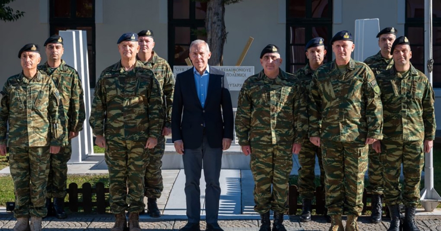 Ο Θ. Δαβάκης στην έδρα της XXI ΤΘΤ, στην 182 ΜΚΒ και στην Περιφέρεια Ανατολικής Μακεδονίας και Θράκης