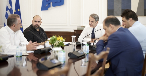 Κύθηρα: Μέτρα στήριξης μετά την πυρκαγιά στο επίκεντρο σύσκεψης υπό τον πρωθυπουργό