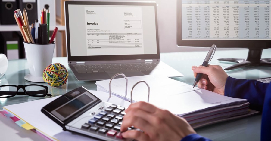 ΑΑΔΕ: Email-τελεσίγραφο για την ηλεκτρονική τιμολόγηση - Οι προθεσμίες για τις δηλώσεις και τα τσουχτερά πρόστιμα