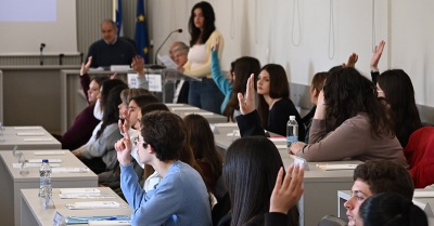 Η νέα γενιά στο προσκήνιο | Πρώτη συνεδρίαση για το Περιφερειακό Συμβούλιο Νέων Πελοποννήσου 2025-2026