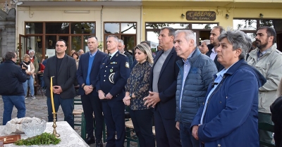 20η Γιορτή Κάστανου Άρνας: Με κάθε επισημότητα η έναρξη των εορταστικών εκδηλώσεων – Εγκαίνια της παιδικής χαράς