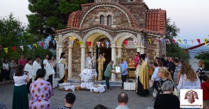 Ο πανηγυρικός Αρχιερατικός Εσπερινός στον ιδρυματικό Ναό του Αγίου Παντελεήμονος