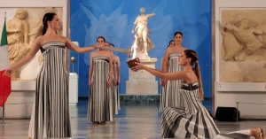 Μικρότερη η Τελετή Παράδοσης της Ολυμπιακής Φλόγας