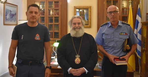 Συνάντηση του Διοικητή Πυροσβεστικών Υπηρεσιών Μεσσηνίας με τον Μητροπολίτη Μάνης