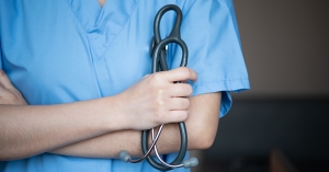 Σημαντική ενίσχυση κρίσιμων ειδικοτήτων του ΕΣΥ με το νέο οικονομικό κίνητρο