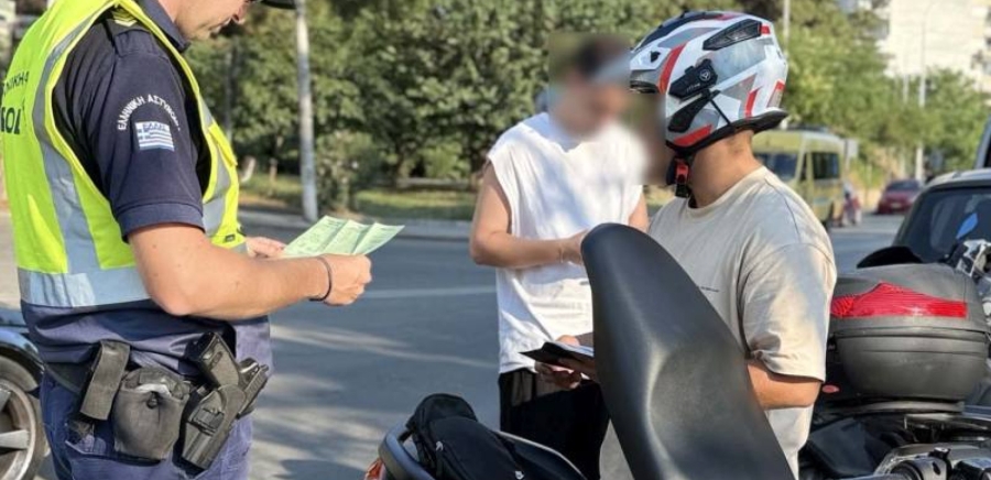 Πάνω από 1.400 παραβάσεις  «Μηδενική ανοχή στη μη χρήση κράνους»