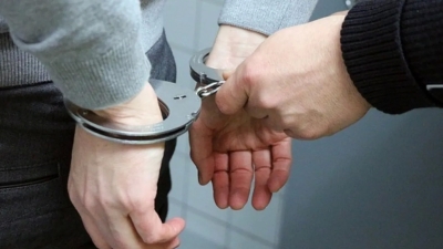 Συνελήφθη ημεδαπός στην Αρκαδία κατηγορούμενος για προσβολή γενετήσιας αξιοπρέπειας