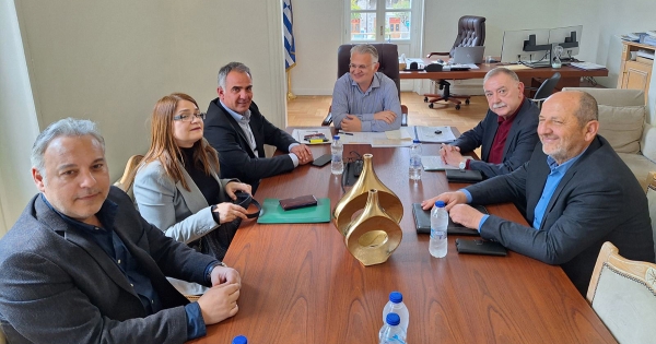 Συνάντηση εργασίας του Δ. Πτωχού με τη Διαχειριστική Ευρωπαϊκών Προγραμμάτων και τους εκπροσώπους των Επιμελητηρίων