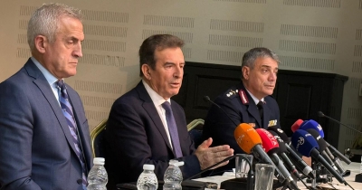 Χρυσοχοΐδης: Φυλάκιση 2 ετών και πρόστιμα έως €30.000 για τις μπαλωθιές