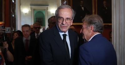 Σαμαράς: Διαπιστώνω σημάδια παρακμής, υποχρέωσή μου να συνεισφέρω στην πατρίδα